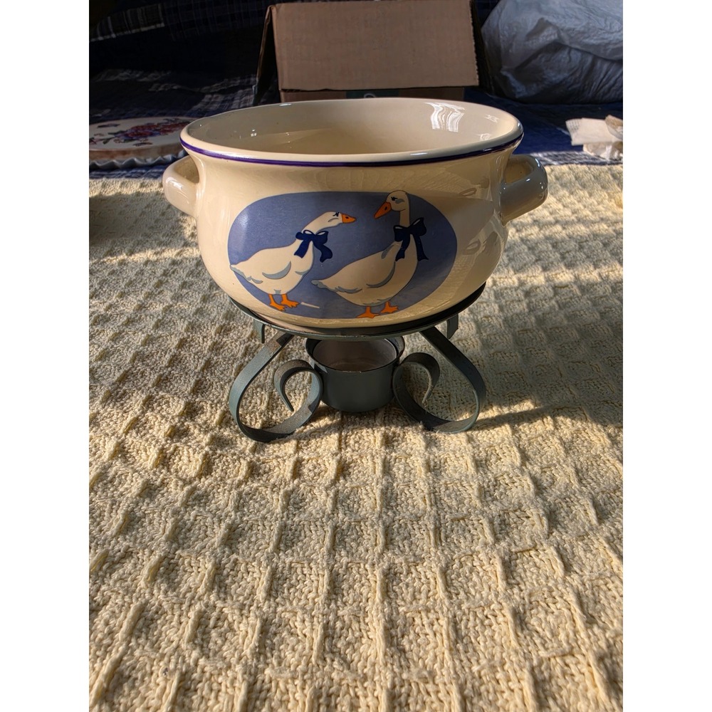 Vintage Enesco 1988 Country Goose Ceramic with Metal Warming Stand